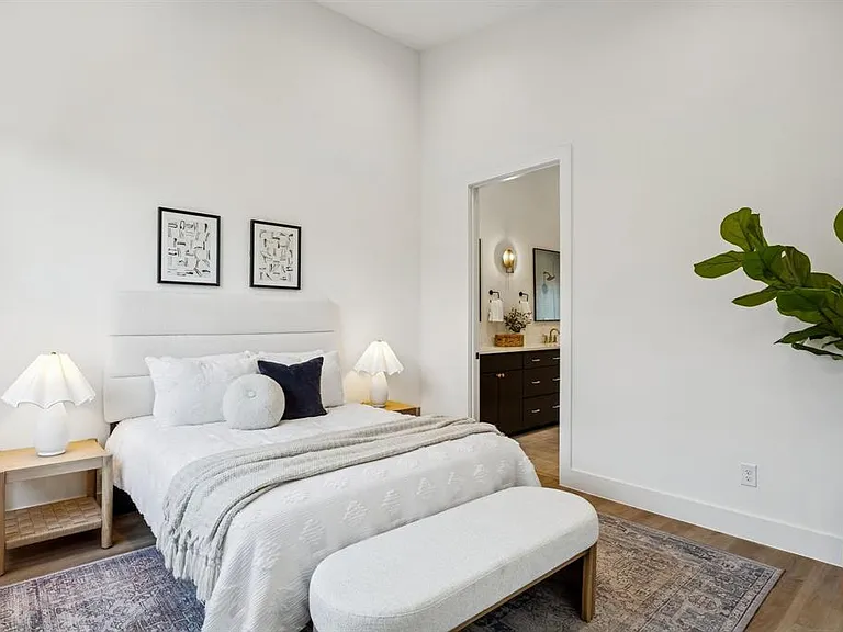2147 Mail Ave #105 — Photo 11