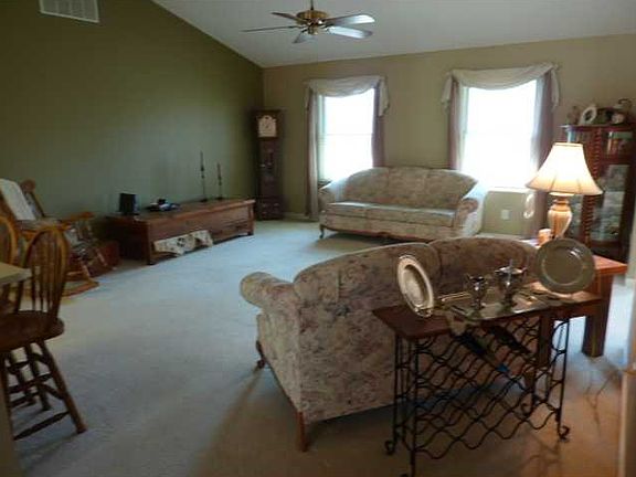 3rd image of 5735 Kensington Way S #55