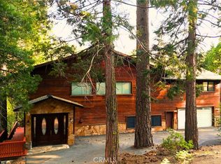 28421 Strawberry Rd, Strawberry, CA 95375