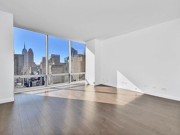 5th image of 641 5th Ave #26F