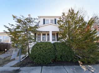 6931 W Summerdale Ave, Chicago, IL 60656