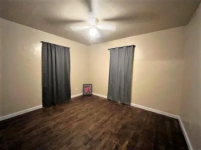 205 E Marshall Dr — Photo 9