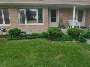 242 Ash St, Park Forest, IL 60466