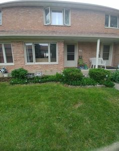 242 Ash St, Park Forest, IL, 60466