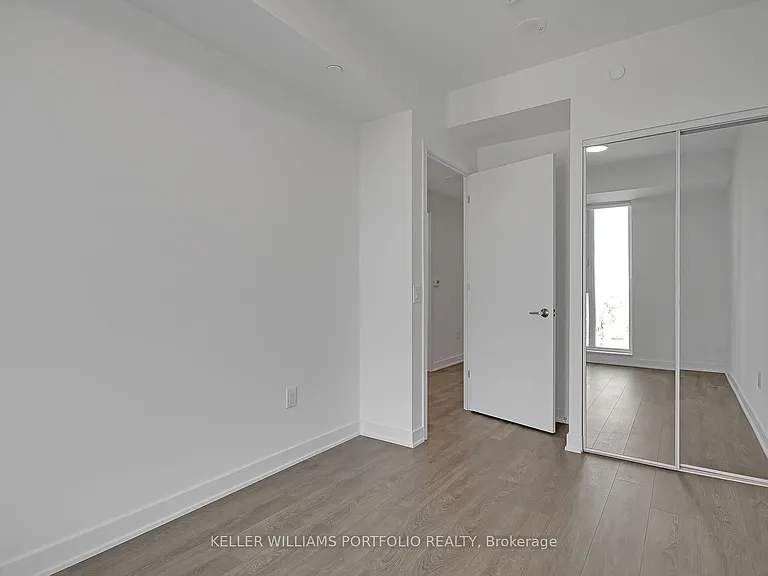 130 River St #1302 — Photo 9