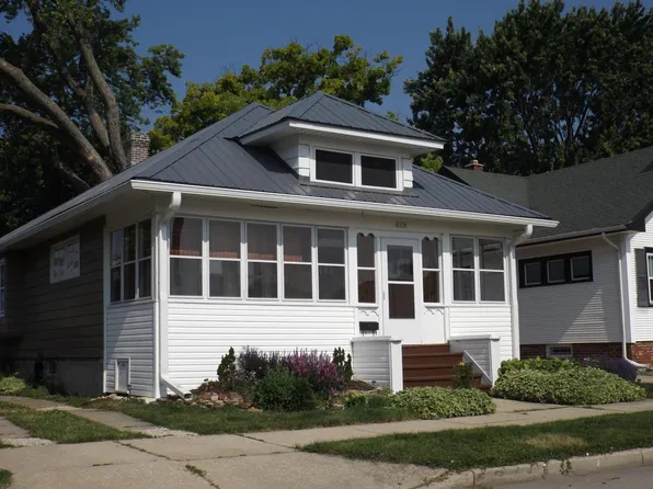 2118 Summit AVENUE, Racine, WI 53404