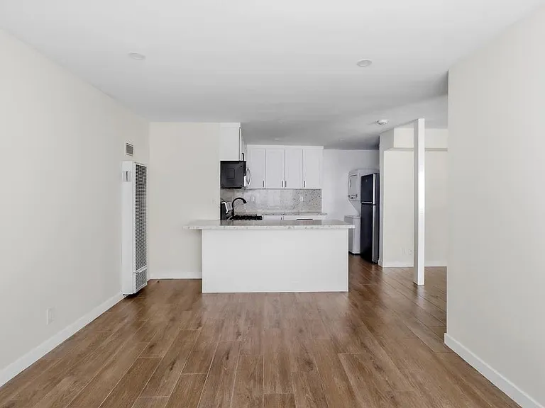 4115 Crest Dr #4115 — Photo 6