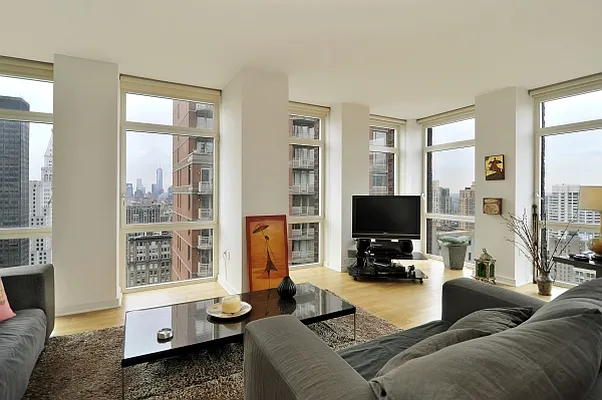 Rented by Citi Habitats | media 29