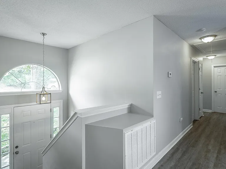 6130 Blue Ash Dr — Photo 9