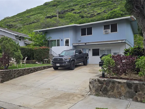 532 Pepeekeo Pl, Honolulu, HI 96825