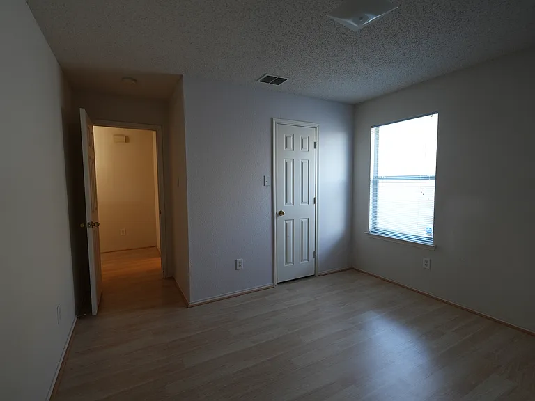3012 Mill Ridge Dr — Photo 14