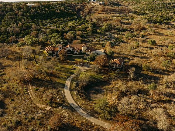 3rd image of 82 Vista Real Ave