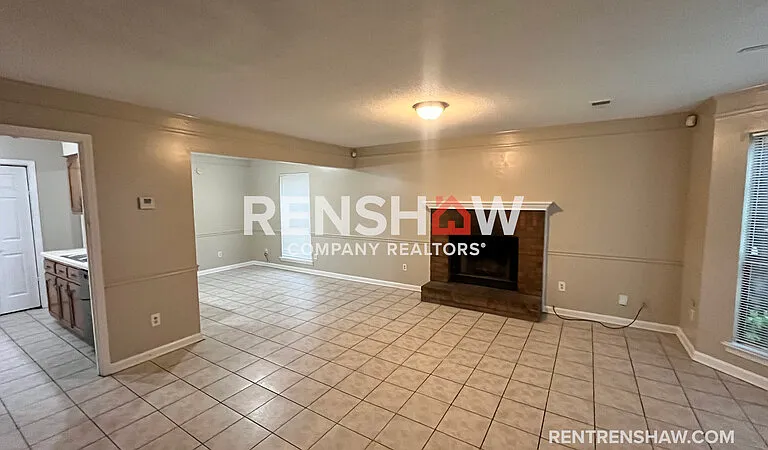 4262 Plum Valley Cv — Photo 2