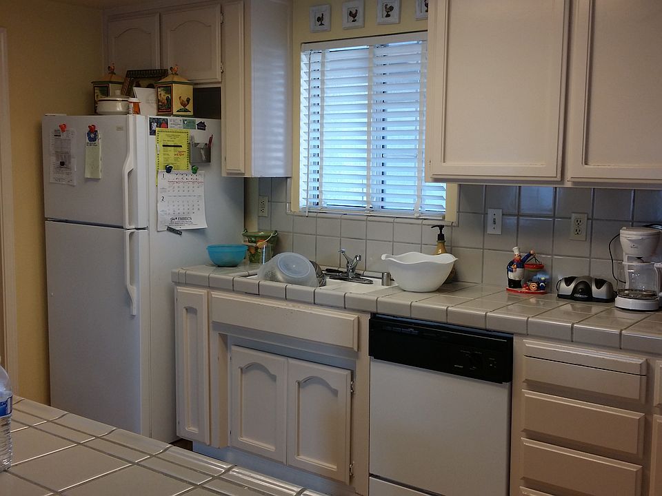 2nd image of 4613 Bergquist Ave
