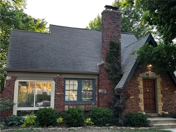 7214 Grand Ave, Kansas City, MO 64114