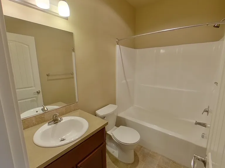 Hilyard Townhomes — Photo 36