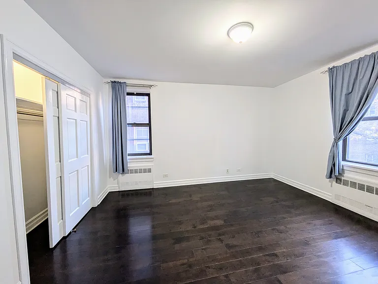 80-09 35th Ave #B6 — Photo 10