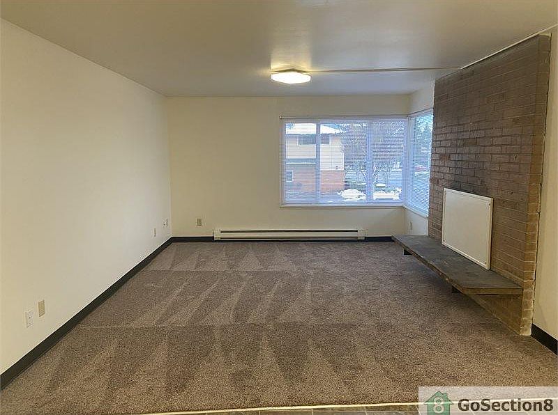 1st image of 3625 Hoyt Ave APT 3