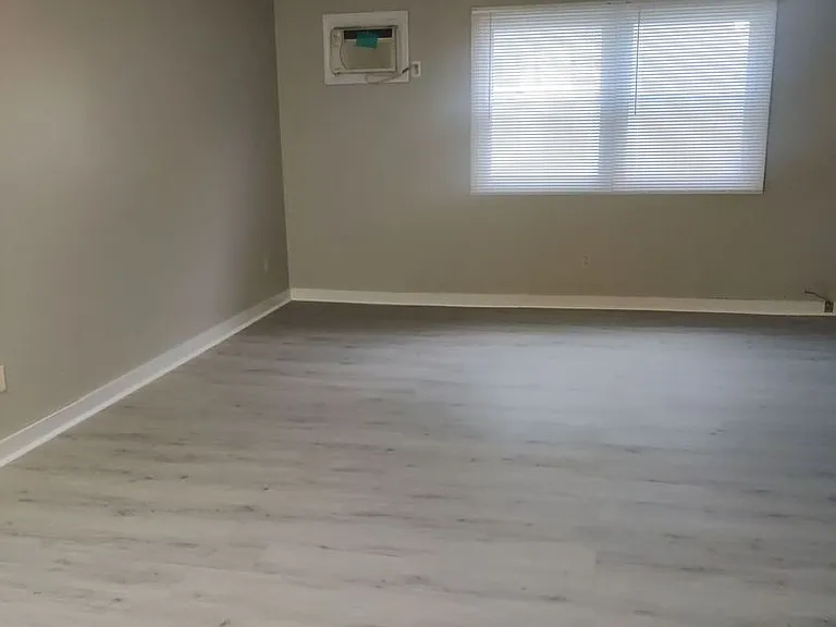 613 S Grace Ave — Photo 6