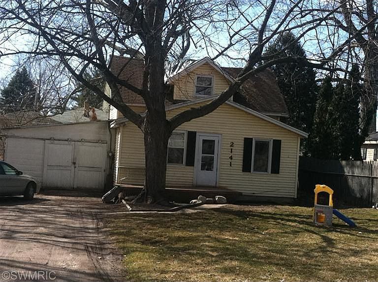 1st image of 2141 Denwood Ave SW