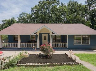 12852 Recreation Dr, Lowell, AR 72745