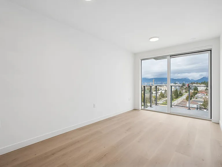 5670 Cambie St — Photo 49
