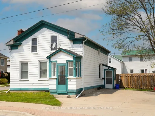 112 Orange St #B, Cobourg, ON K9A 2L3