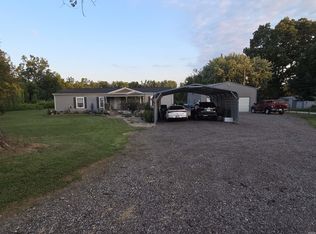1555 W Maple Grove Rd, Boonville, IN 47601