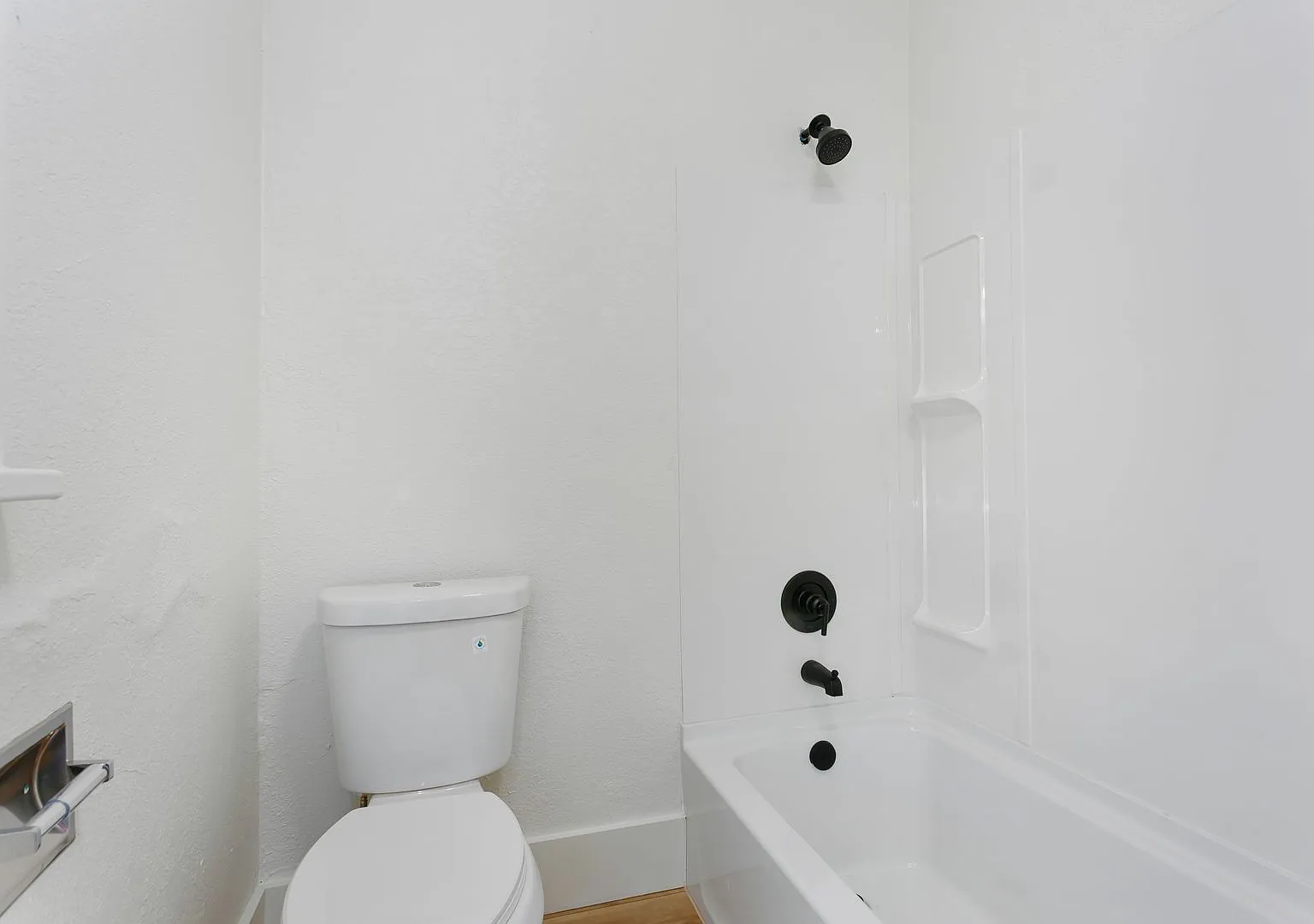 511 S 35th St — Photo 2