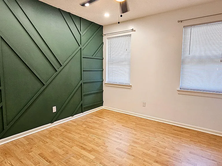 398 Furman Ln — Photo 22