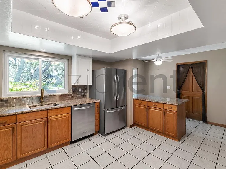 5371 Crooked Oak Cir — Photo 8