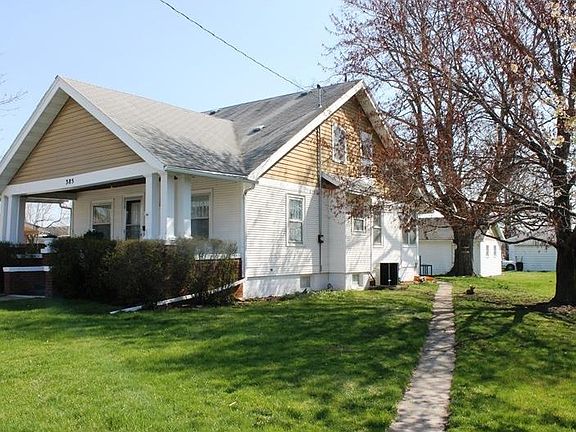 2nd image of 385 Center St
