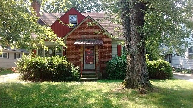 1st image of 1560 Artman Ave