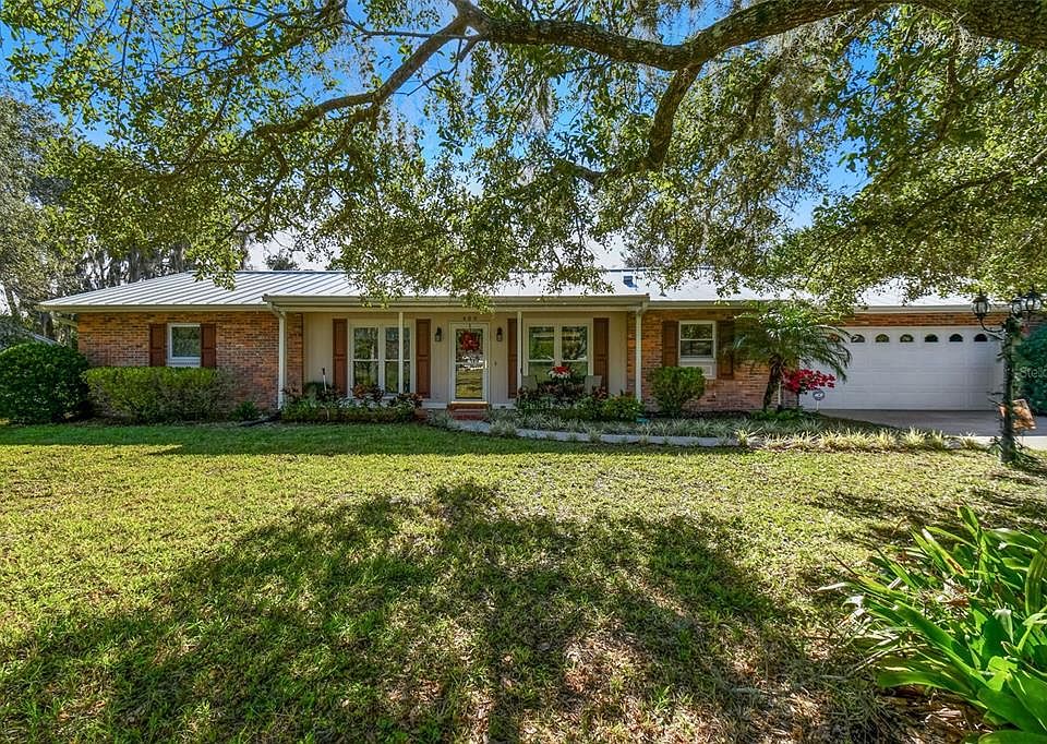 1st image of 409 BRENTWOOD DRIVE