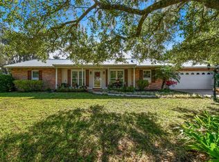 409 Brentwood Dr, Temple Terrace, FL 33617
