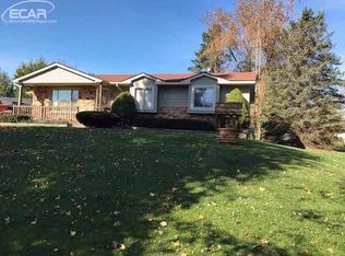 928 Mary Dr, Lapeer, MI 48446