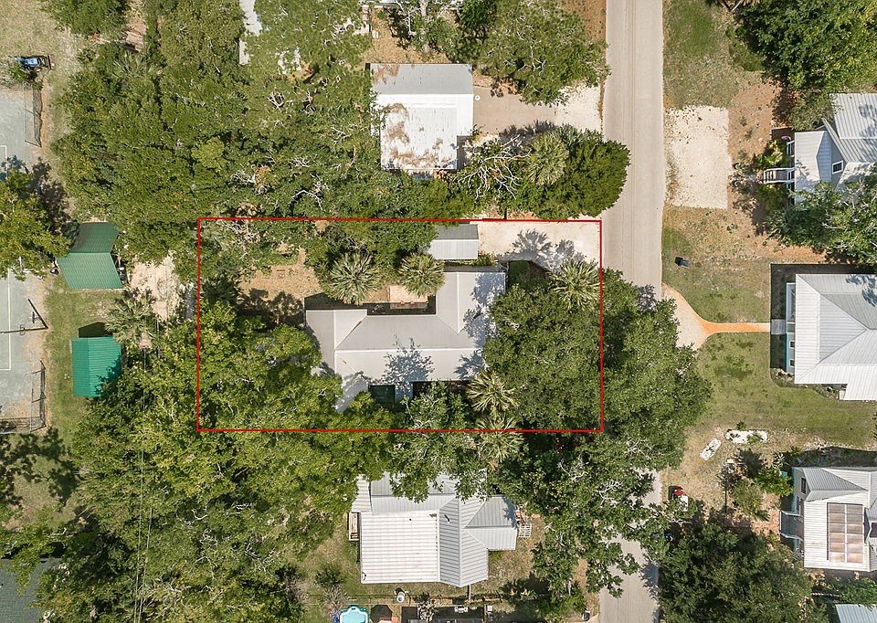 110 17th St, Apalachicola, FL 32320 Zillow