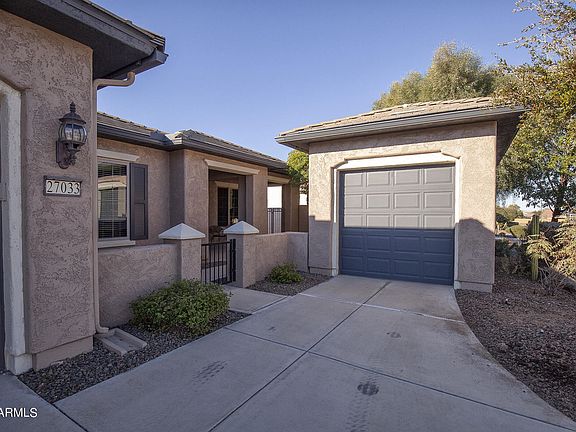 3rd image of 27033 W Yukon Dr