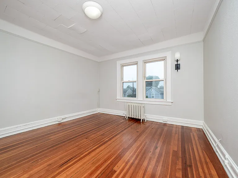 33 Seaview Ave #3A — Photo 23
