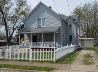 884 Columbia Ave, Akron, OH 44310