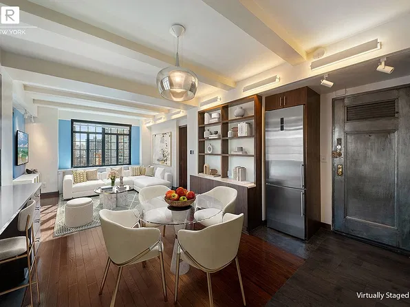 320 E 42nd St APT 1918, New York, NY 10017