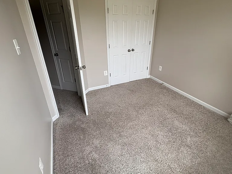 8507 Stansbury Lake Dr — Photo 25