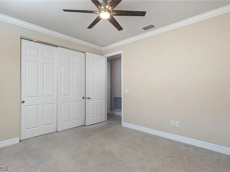 10026 Windy Pointe Ct — Photo 8