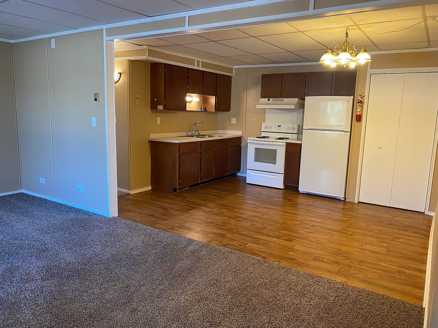 Thorp 10 Unit Apartment — Photo 2