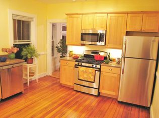 252 Highland Ave, Somerville, MA 02143