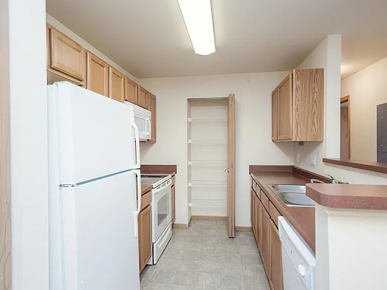 The Ridges Apartments — Photo 10