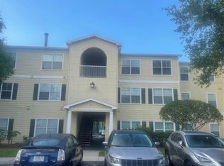 18155 Bridle Club Dr, Tampa, FL 33647