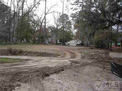 4th image of 1105 S Magnolia Dr