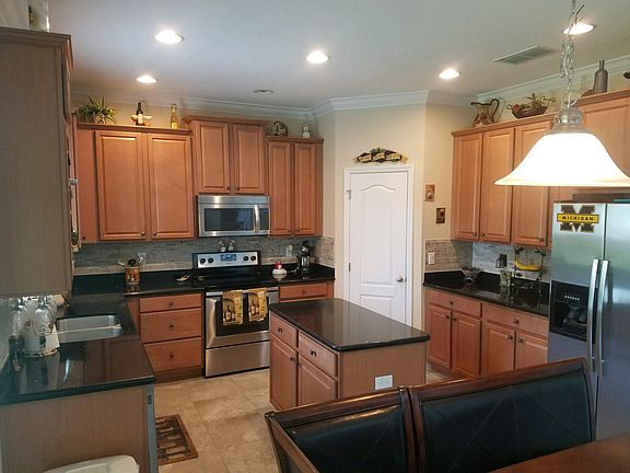 4th image of 1226 Rushgrove Cir