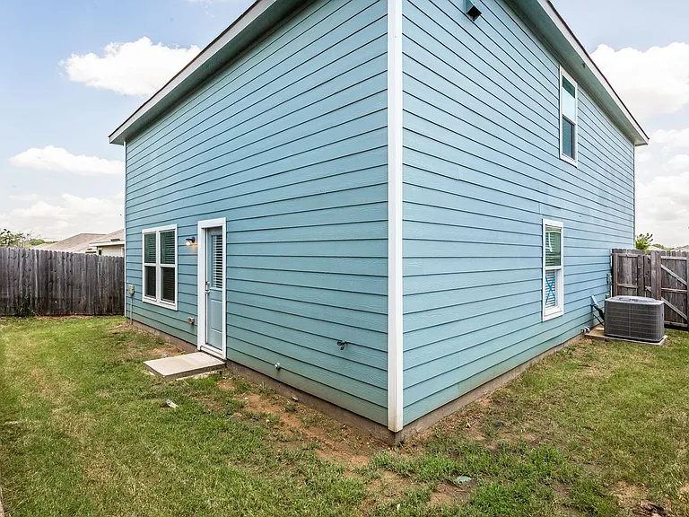 9213 Marilyn Pl — Photo 27